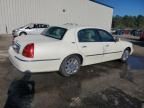 2005 Lincoln Town Car Signature Limited