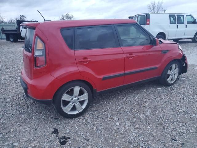 2011 KIA Soul +