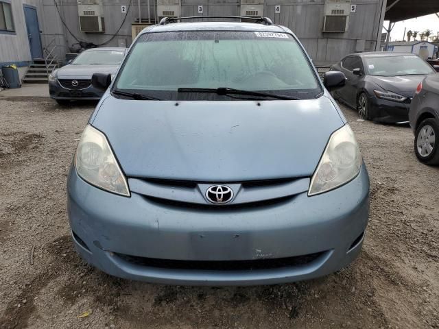 2006 Toyota Sienna CE