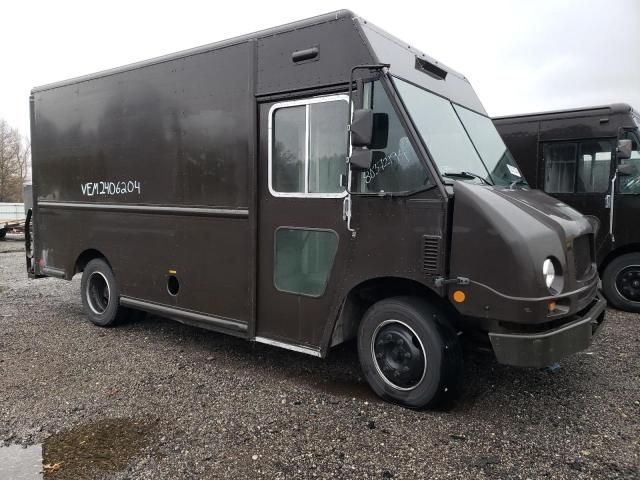 2009 Freightliner Chassis M Line WALK-IN Van