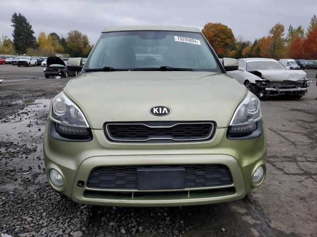 2013 KIA Soul +