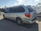 2005 Chrysler Town & Country Limited