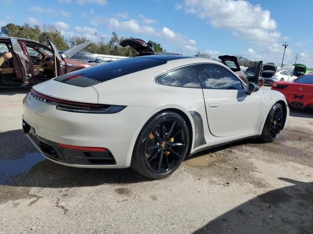 2022 Porsche 911 Carrera