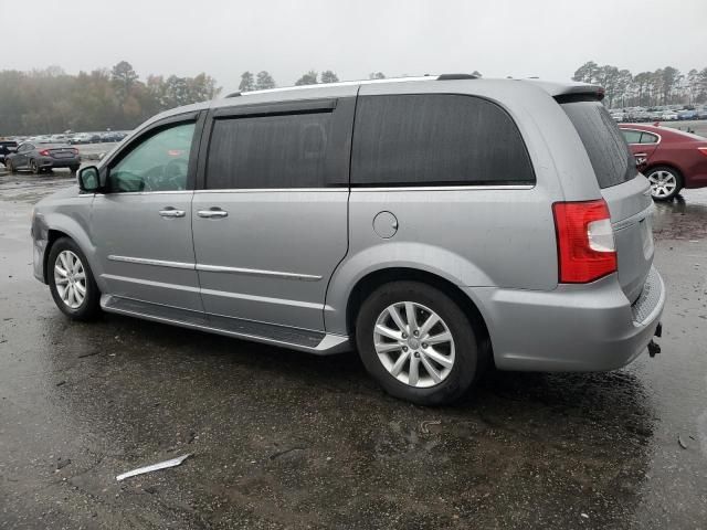 2016 Chrysler Town & Country Limited Platinum