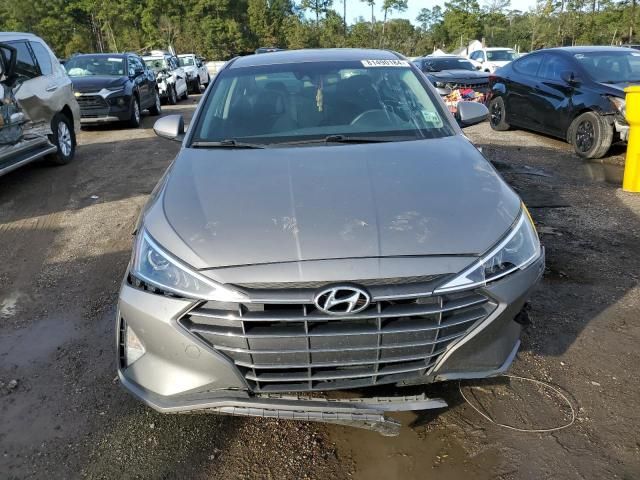 2020 Hyundai Elantra SE