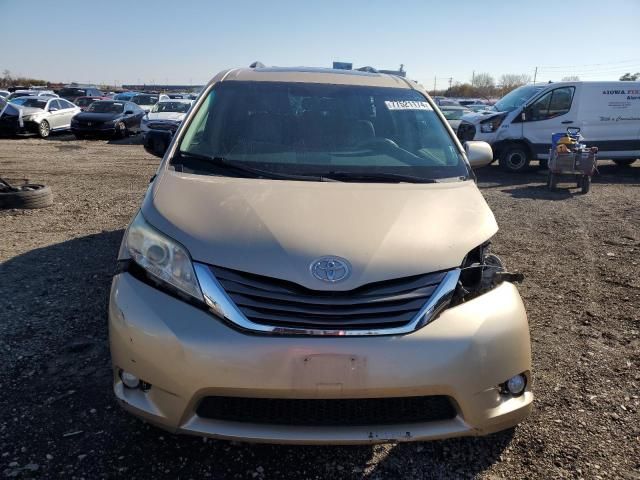 2011 Toyota Sienna XLE