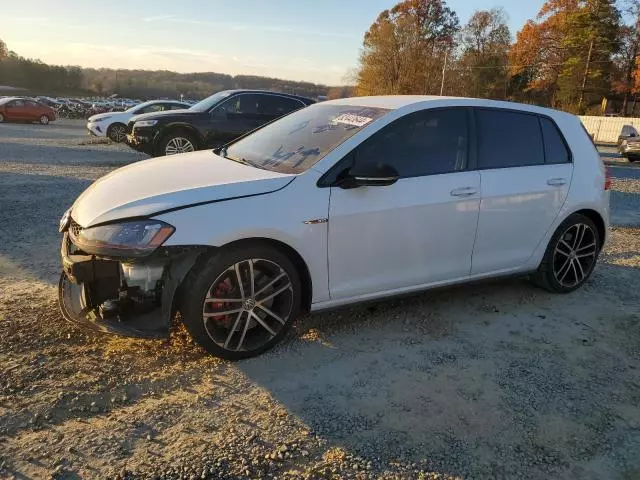 2017 Volkswagen GTI Sport