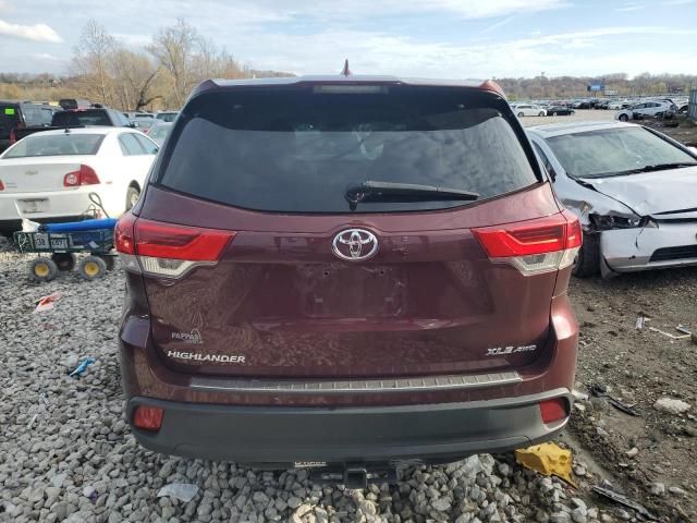 2018 Toyota Highlander SE