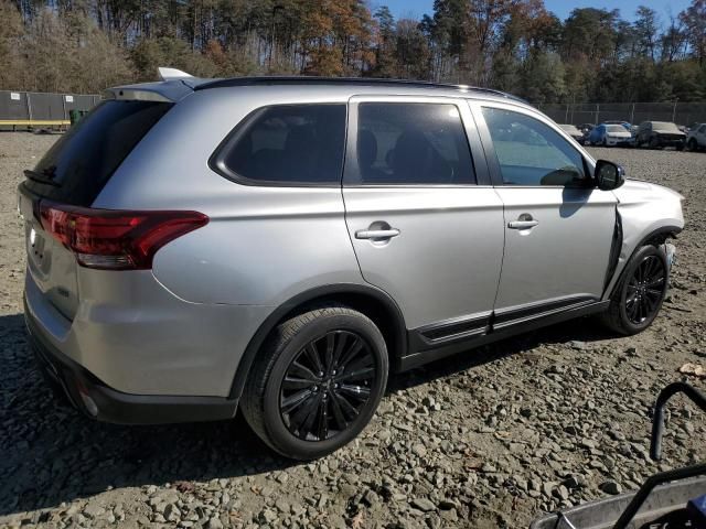 2020 Mitsubishi Outlander SE