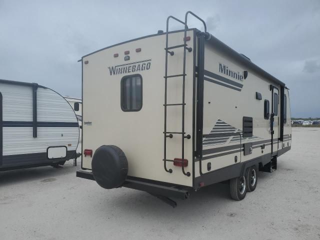 2020 Winnebago Minnie