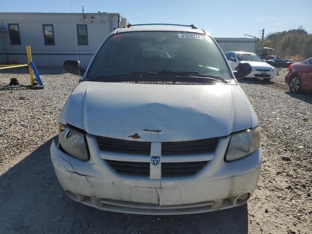 2005 Dodge Grand Caravan SXT