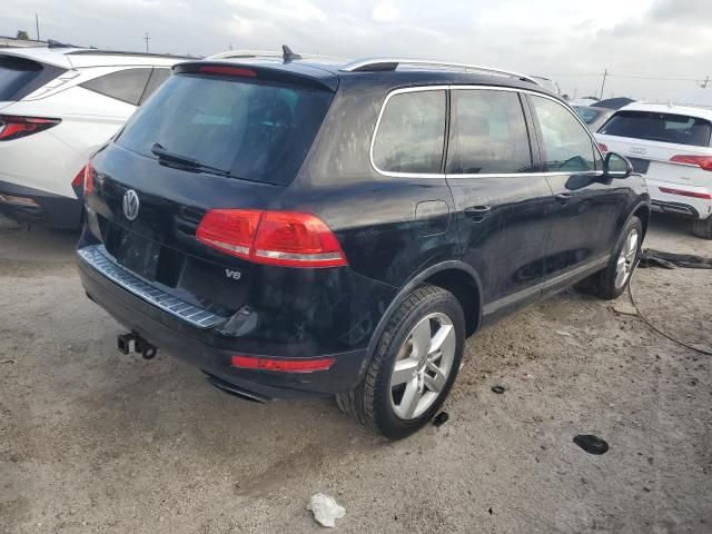 2012 Volkswagen Touareg V6