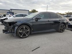 Carros salvage para piezas a la venta en subasta: 2019 Toyota Camry XSE