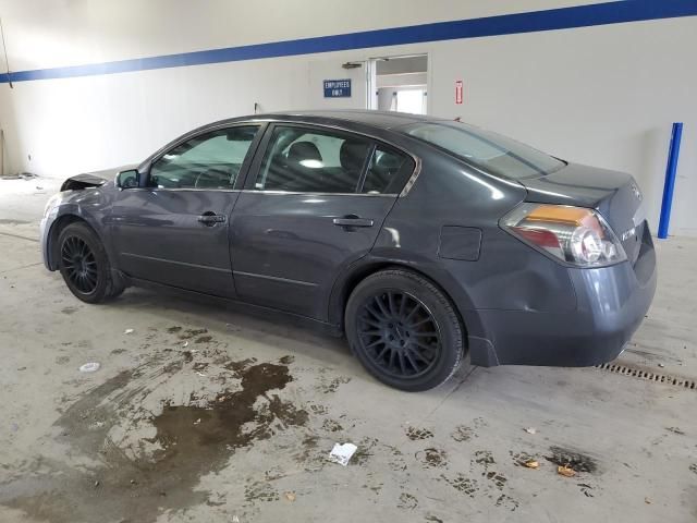 2010 Nissan Altima Base