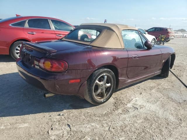 2000 Mazda MX-5 Miata Base