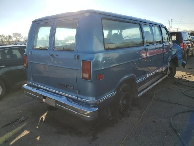 1986 Dodge RAM Wagon B250