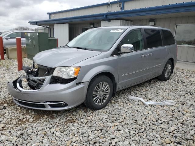 2013 Chrysler Town & Country Touring L