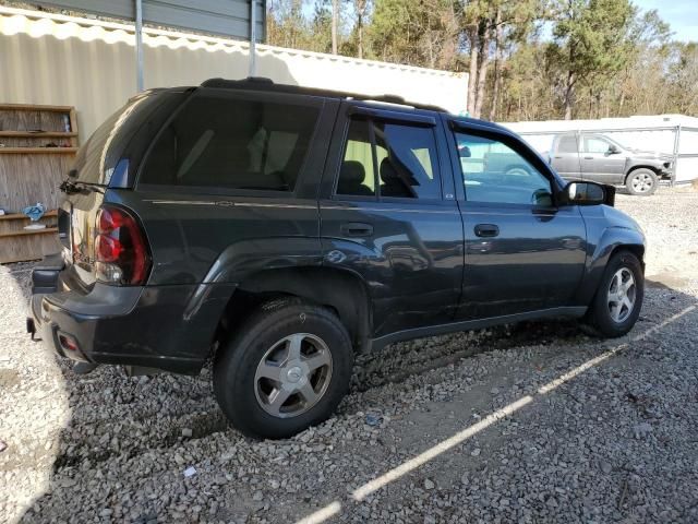 2004 Chevrolet Trailblazer LS