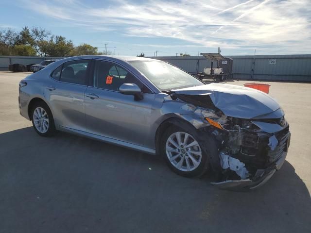 2022 Toyota Camry LE