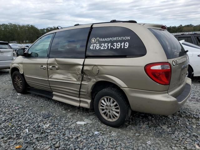 2004 Chrysler Town & Country Touring