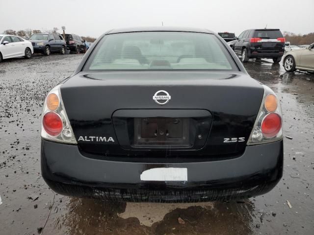 2004 Nissan Altima Base