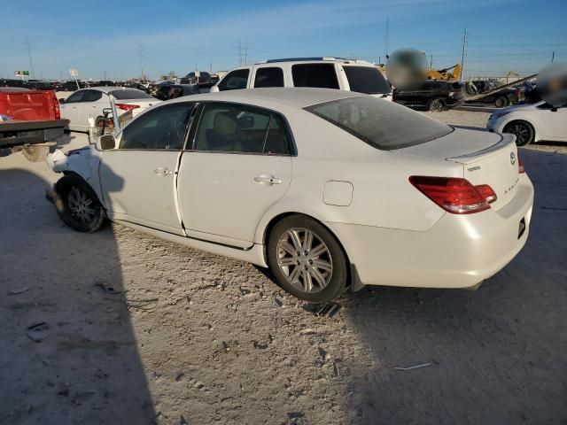 2005 Toyota Avalon XL