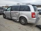 2010 Chrysler Town & Country Limited