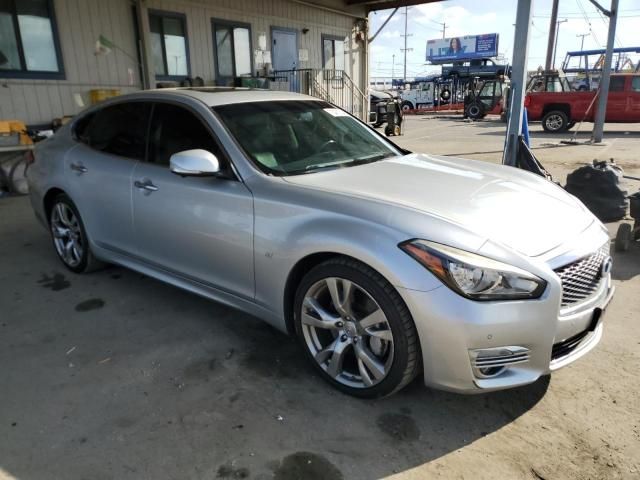 2015 Infiniti Q70 3.7