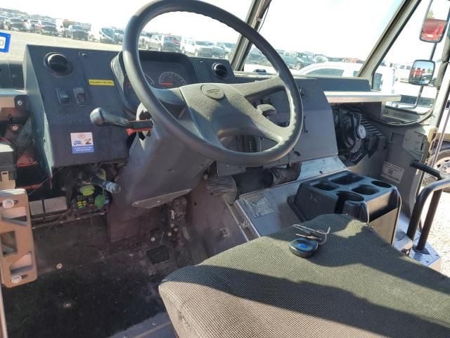 2020 Freightliner Chassis M Line WALK-IN Van