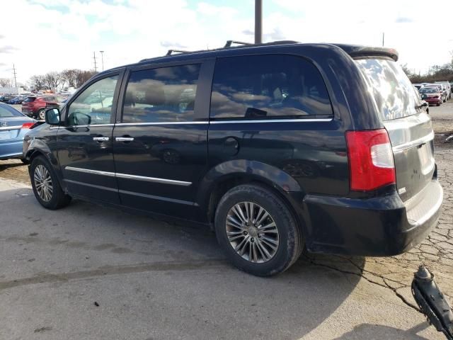 2013 Chrysler Town & Country Touring L