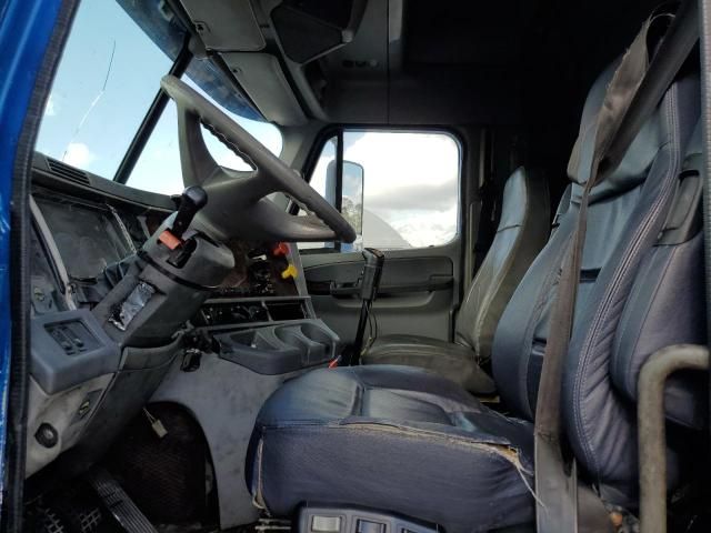 2001 Freightliner Conventional ST120