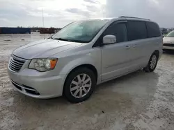 2011 Chrysler Town & Country Touring L en venta en Arcadia, FL