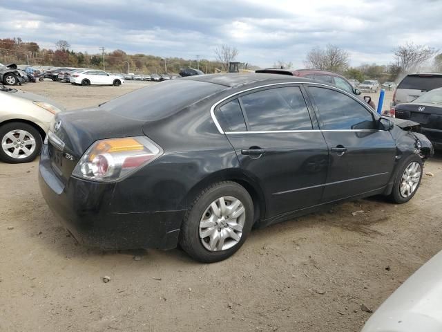 2010 Nissan Altima Base