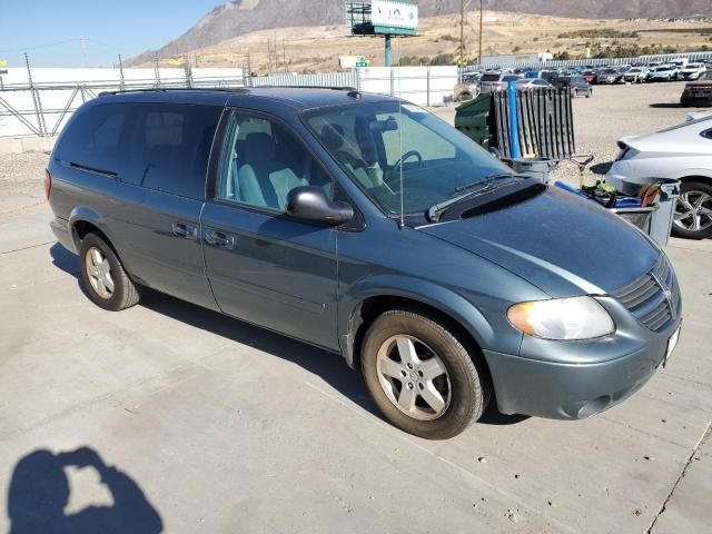 2005 Dodge Grand Caravan SXT