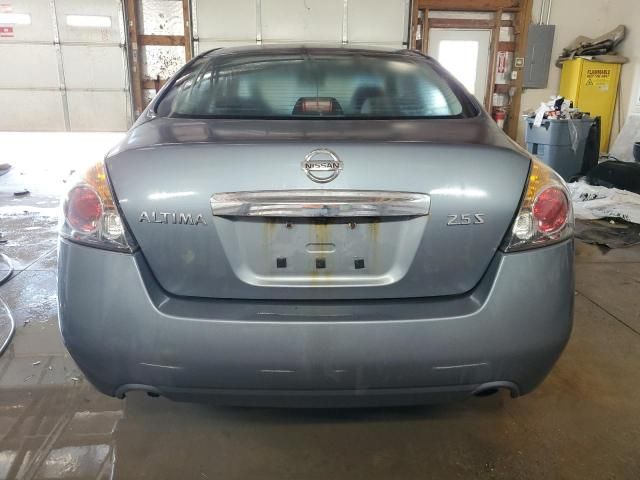 2010 Nissan Altima Base