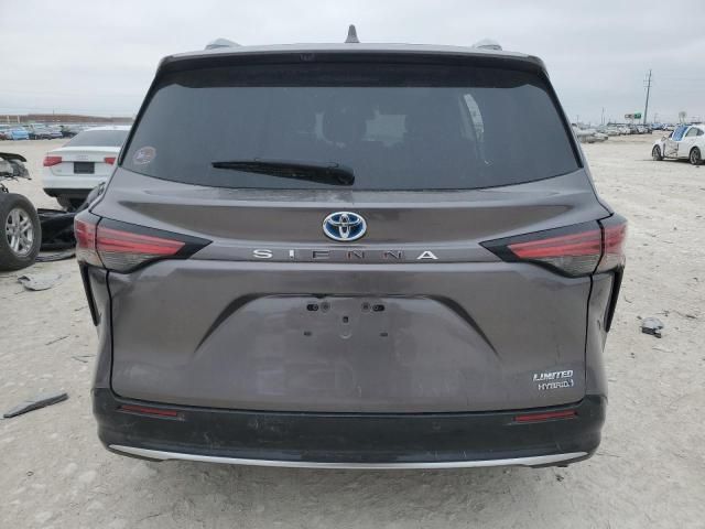 2022 Toyota Sienna Limited