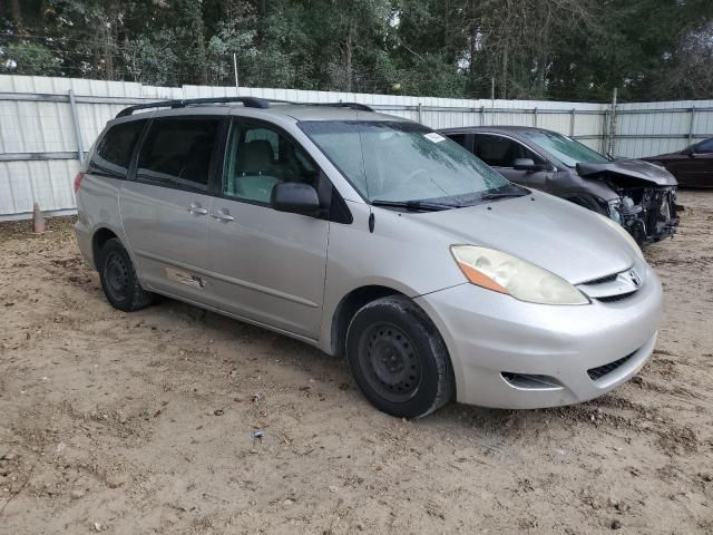 2009 Toyota Sienna CE