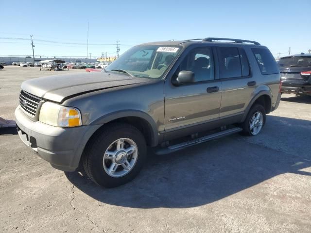 2004 Ford Explorer XLS