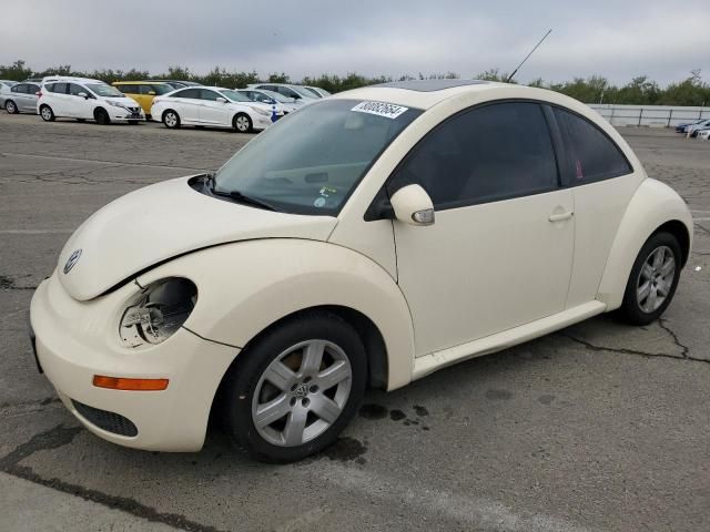 2007 Volkswagen New Beetle 2.5L Option Package 1