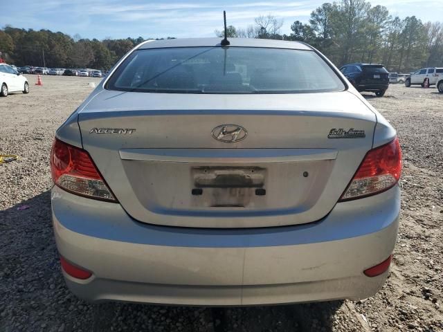 2013 Hyundai Accent GLS