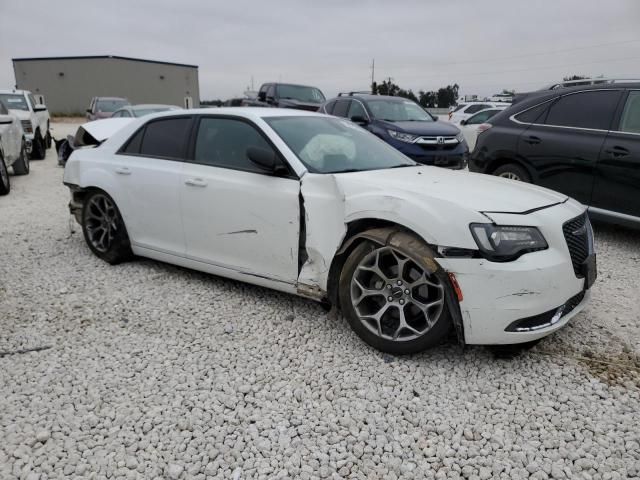 2018 Chrysler 300 Touring