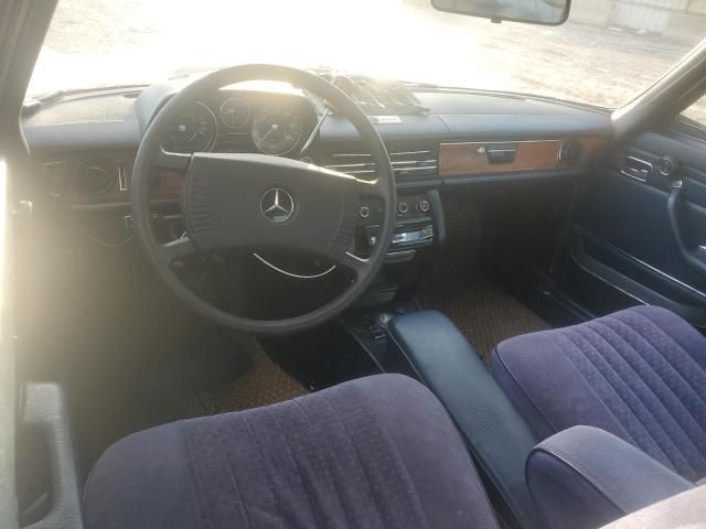 1971 Mercedes-Benz 2 Door SED