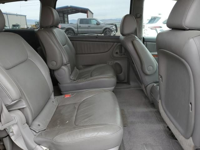 2006 Toyota Sienna XLE