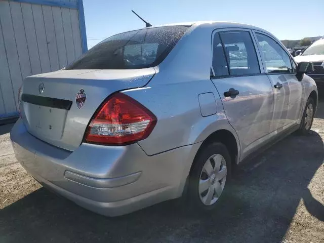 2011 Nissan Versa S