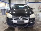 2005 Volkswagen New Jetta 2.5L Option Package 1