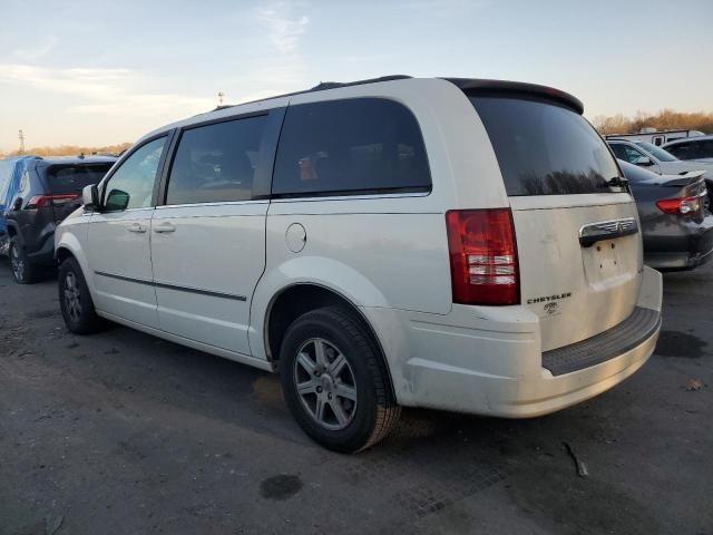 2010 Chrysler Town & Country Touring