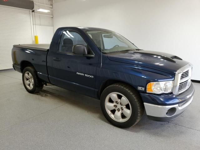 2004 Dodge RAM 1500 ST