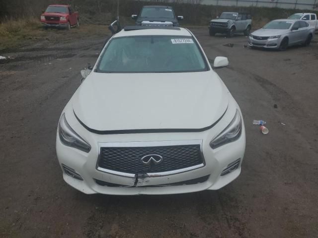 2016 Infiniti Q50 Premium