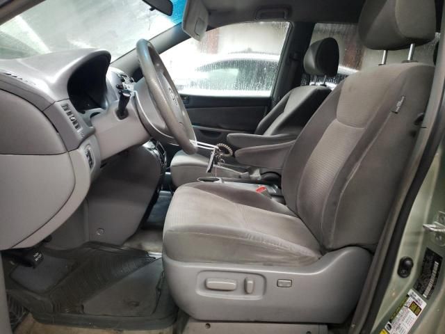 2008 Toyota Sienna CE