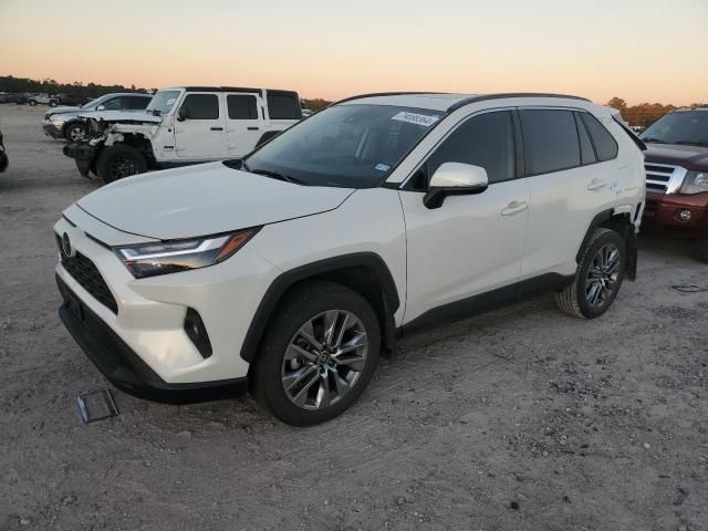 2022 Toyota Rav4 XLE Premium